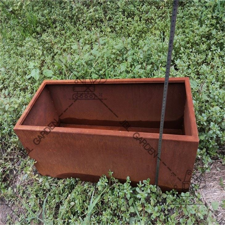 4 Foot Planter