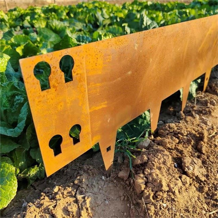 Rust Garden Edging