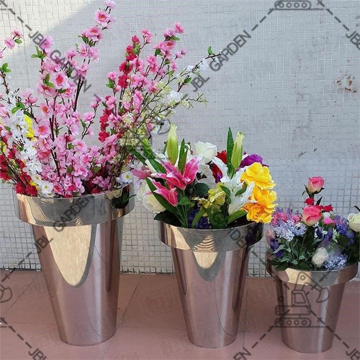 48 Inch Planter