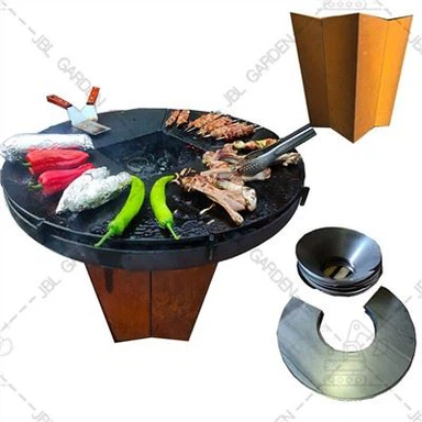 Vedeldade Grillar Och Rökare