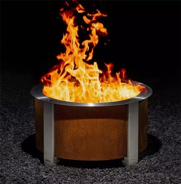 Outdoor Rusty Fire Pit